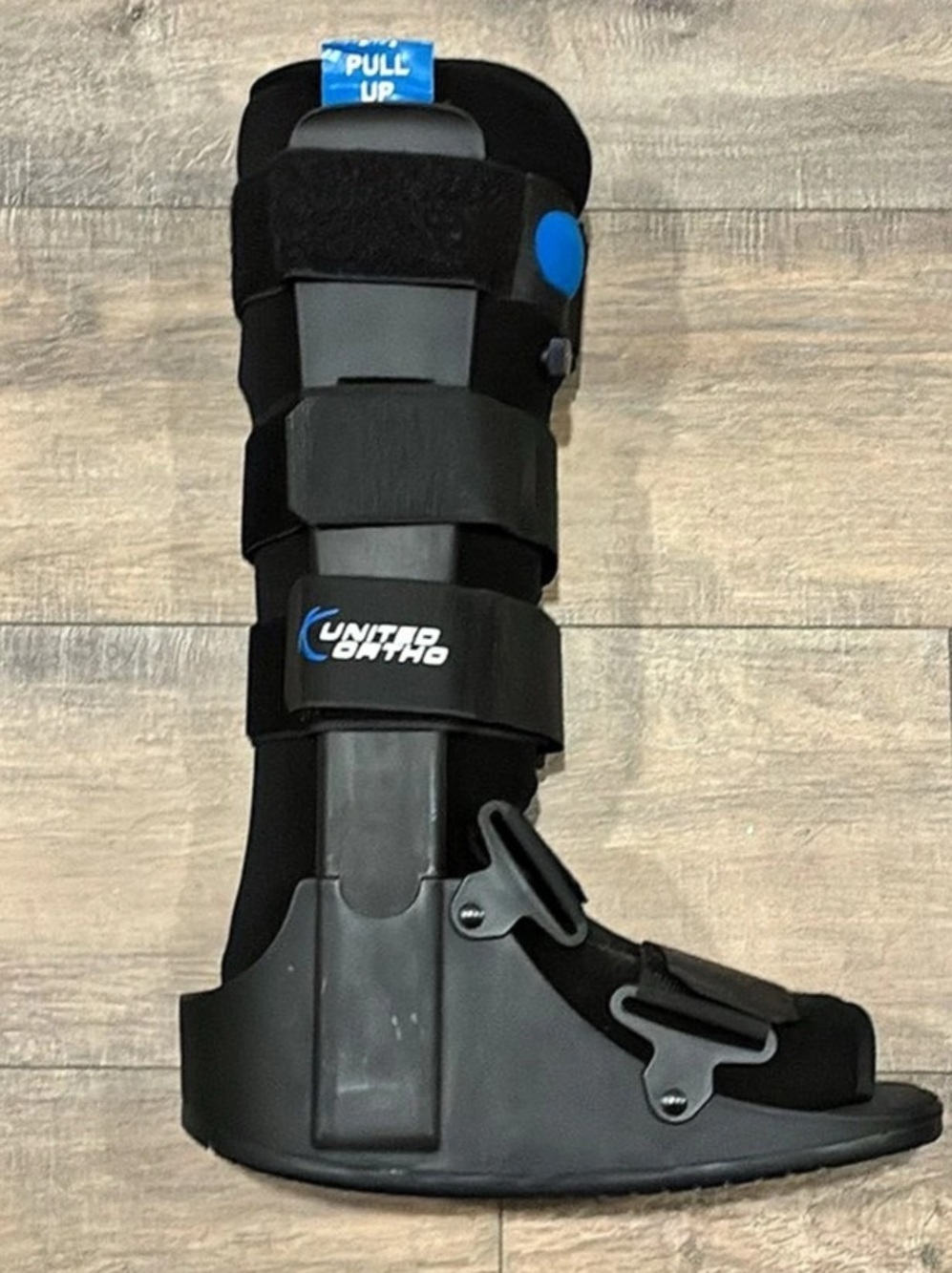 United Ortho Cam Boot Ankle Brace NWT